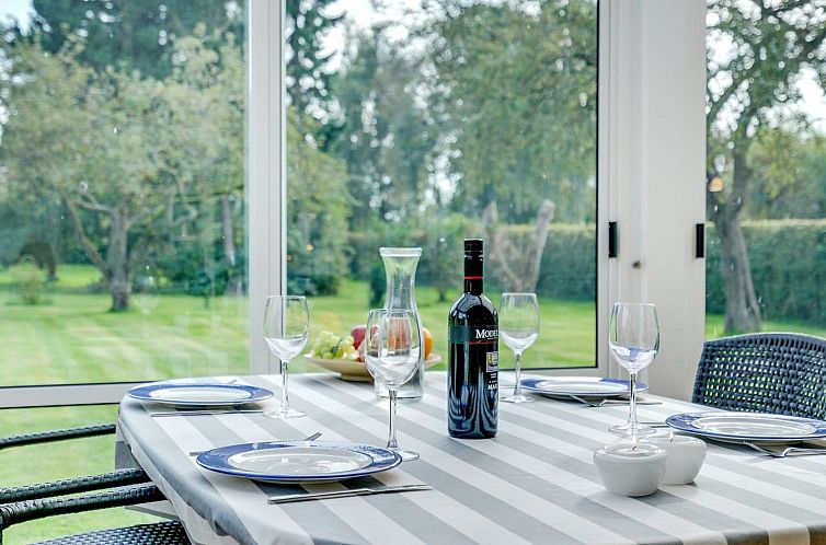 Vakantiehuis "Leani" - 200m from the sea