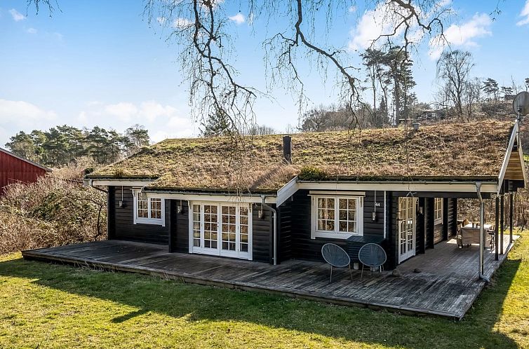 Vakantiehuis "Franka" -  from the sea