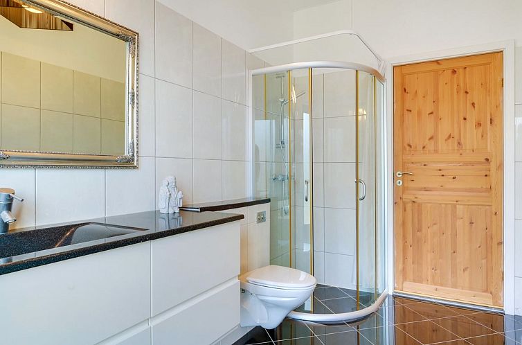 Vakantiehuis "Esta" -  from the sea