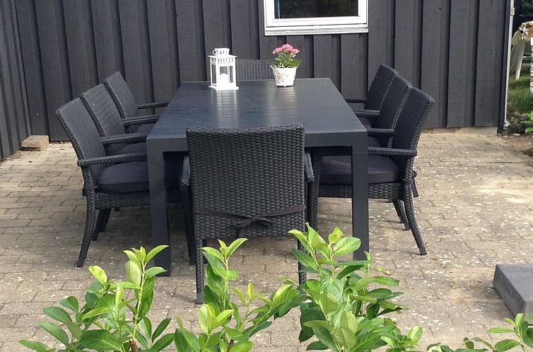 Vakantiehuis "Sena" - 250m from the sea