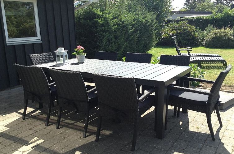 Vakantiehuis "Sena" - 250m from the sea