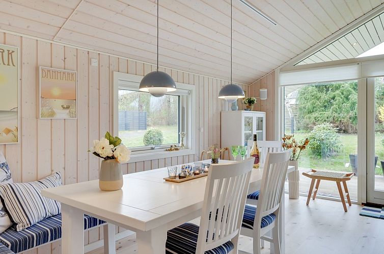 Vakantiehuis "Franca" - 500m from the sea