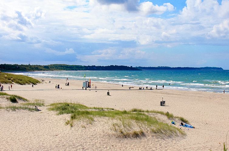 Vakantiehuis "Cedomir" - 625m from the sea