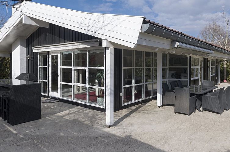 Vakantiehuis "Cedomir" - 625m from the sea