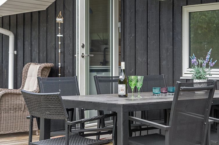 Vakantiehuis "Franca" - 500m from the sea