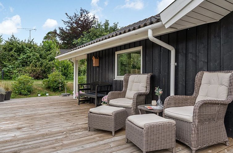 Vakantiehuis "Franca" - 500m from the sea