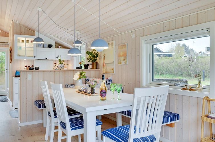 Vakantiehuis "Franca" - 500m from the sea