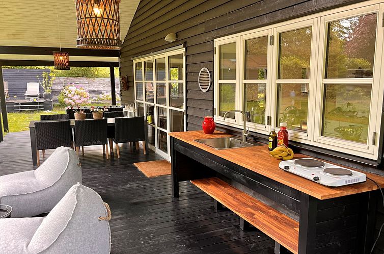 Vakantiehuis "Christin" - 275m from the sea