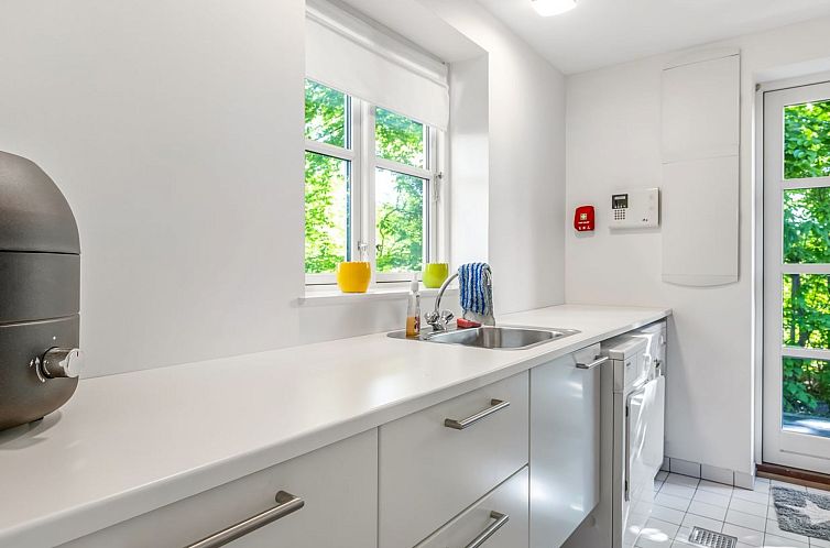 Vakantiehuis "Christin" - 275m from the sea