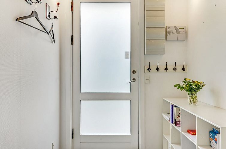 Vakantiehuis "Sverkel" - 700m from the sea