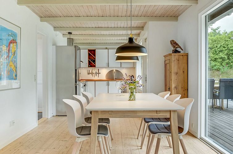 Vakantiehuis "Sverkel" - 700m from the sea