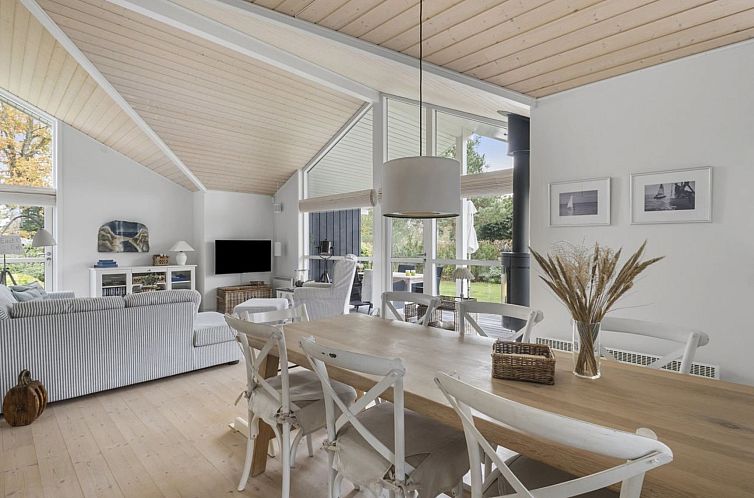 Vakantiehuis "Ayla" - 200m from the sea