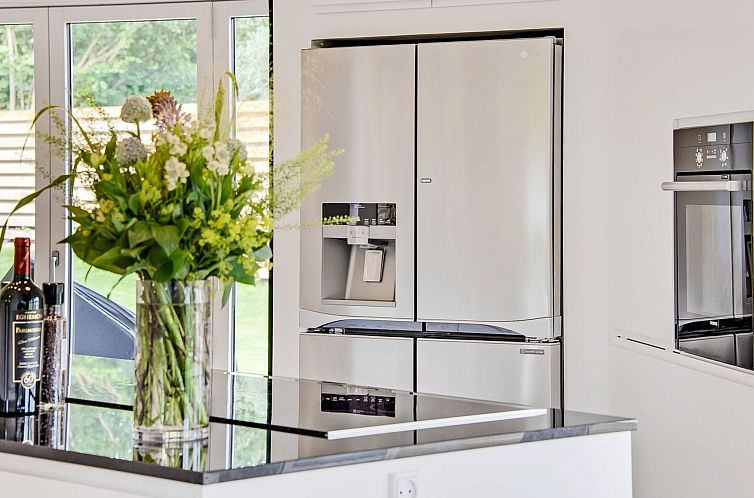 Vakantiehuis "Dorthie" - 800m from the sea