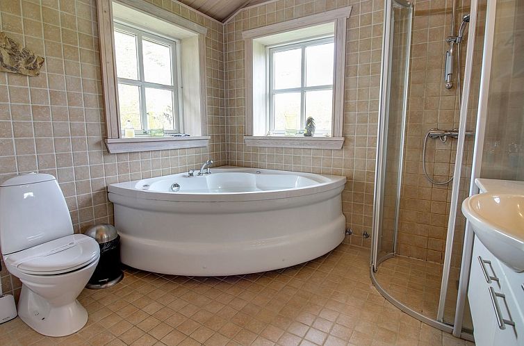 Vakantiehuis "Eia" - 500m from the sea