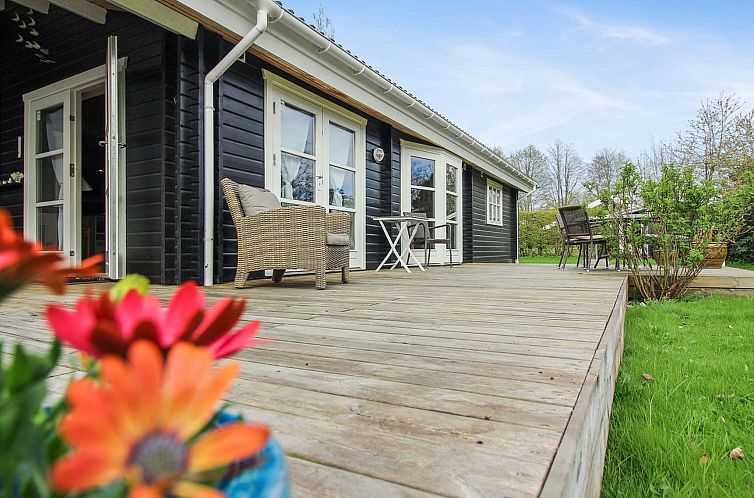 Vakantiehuis "Eia" - 500m from the sea