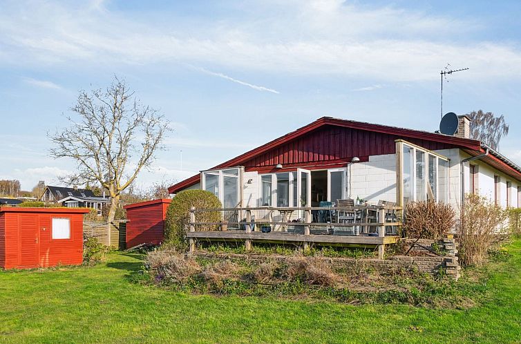 Vakantiehuis "Velika" - 25m to the fjord