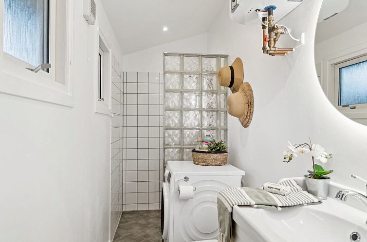 Vakantiehuis "Eero" - 175m to the fjord