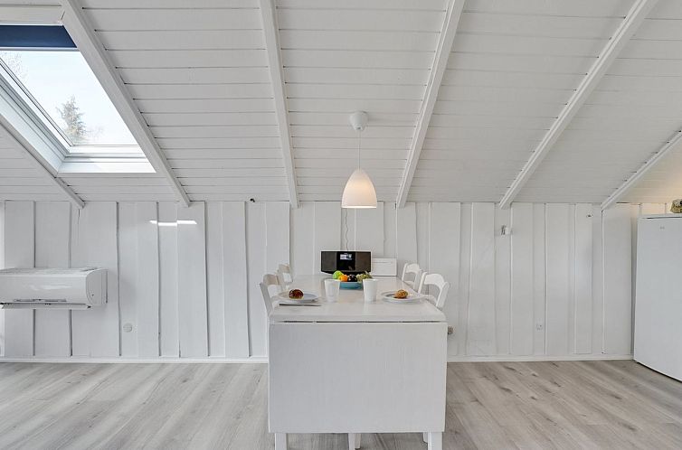 Vakantiehuis "Roderich" - 400m from the sea