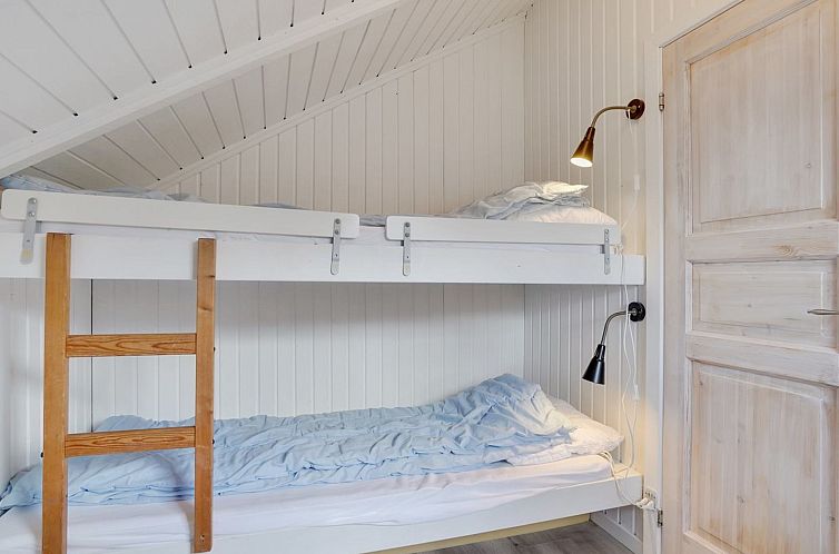 Vakantiehuis "Roderich" - 400m from the sea