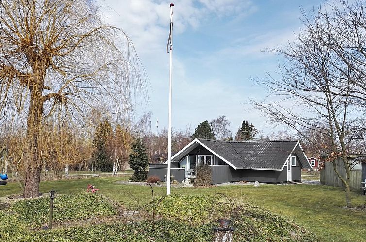 Vakantiehuis "Roderich" - 400m from the sea