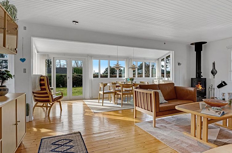 Vakantiehuis "Andrine" - 100m from the sea