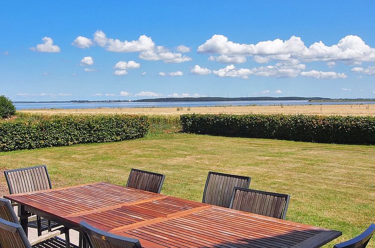 Vakantiehuis "Spase" - 250m to the fjord