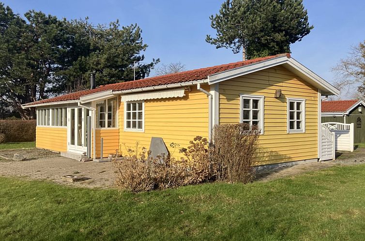 Vakantiehuis "Andrine" - 100m from the sea