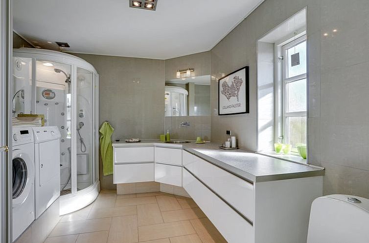 Vakantiehuis "Delina" - 200m from the sea