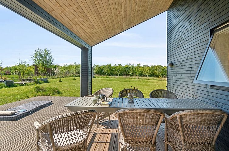 Vakantiehuis "Gregor" - 300m from the sea