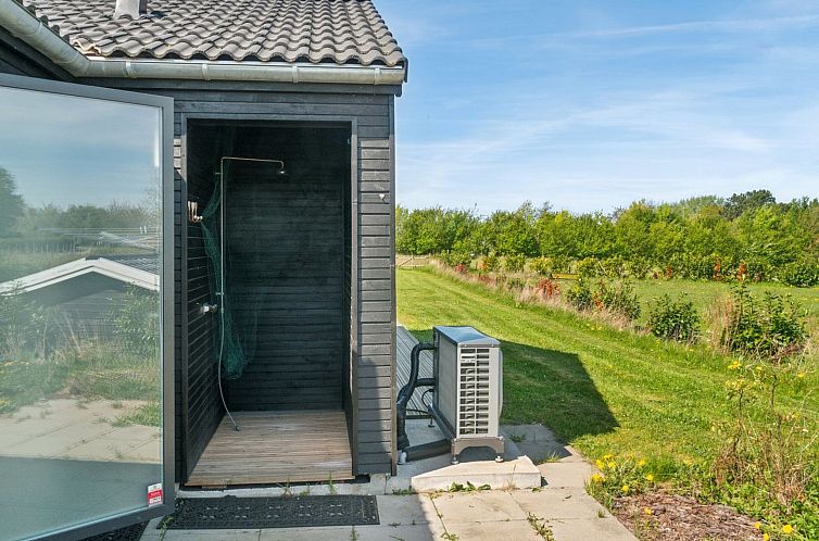 Vakantiehuis "Gregor" - 300m from the sea