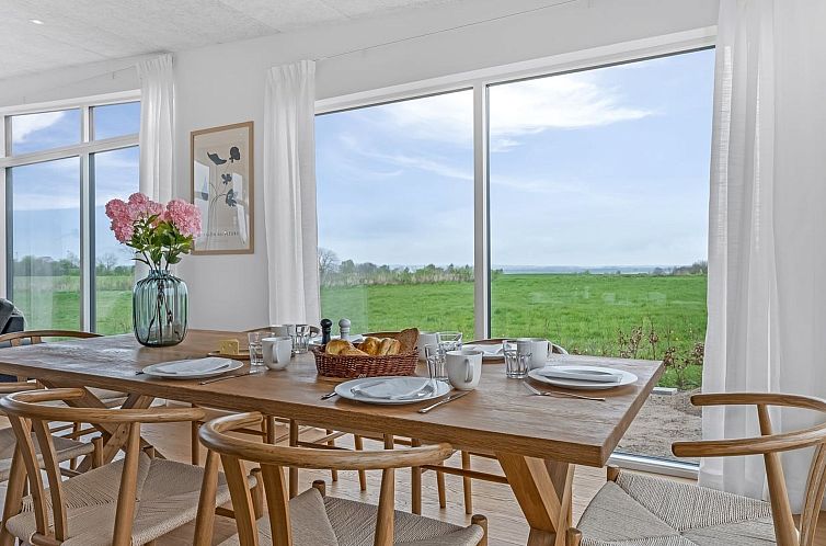 Vakantiehuis "Milena" - 1.5km from the sea