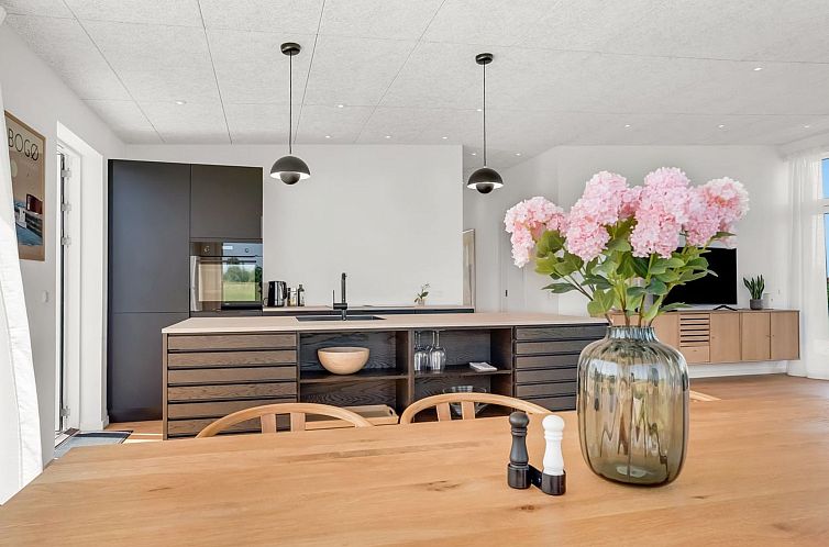 Vakantiehuis "Milena" - 1.5km from the sea