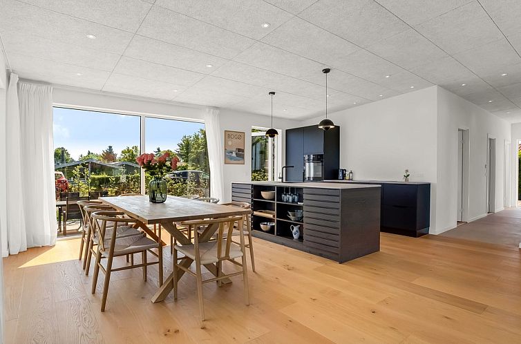 Vakantiehuis "Milena" - 1.5km from the sea