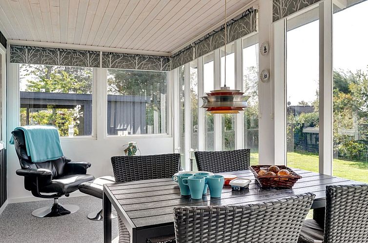 Vakantiehuis "Ilene" - 1km from the sea