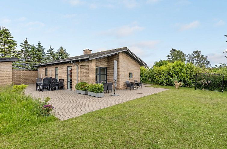 Vakantiehuis "Evangelia" - 1.2km from the sea