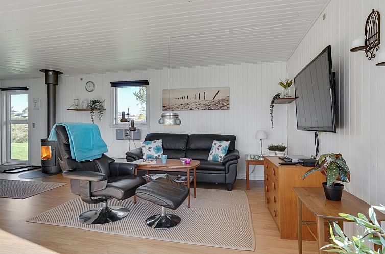 Vakantiehuis "Ilene" - 1km from the sea