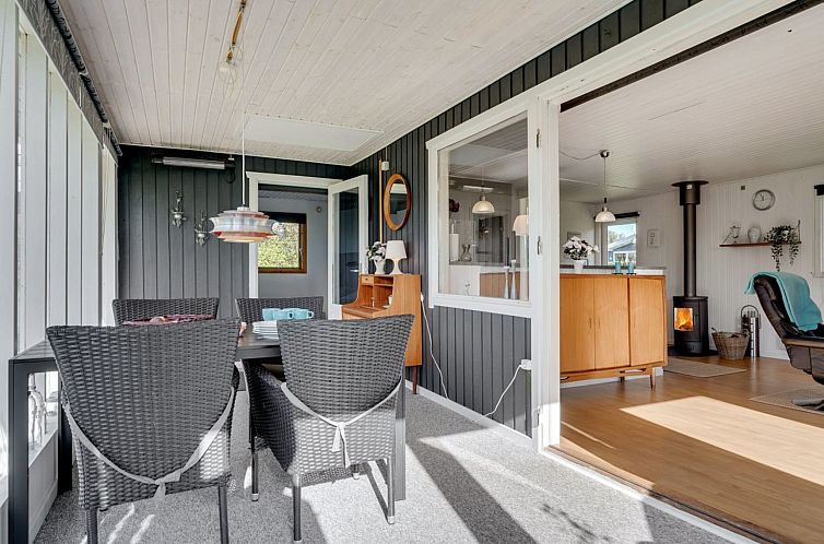 Vakantiehuis "Ilene" - 1km from the sea