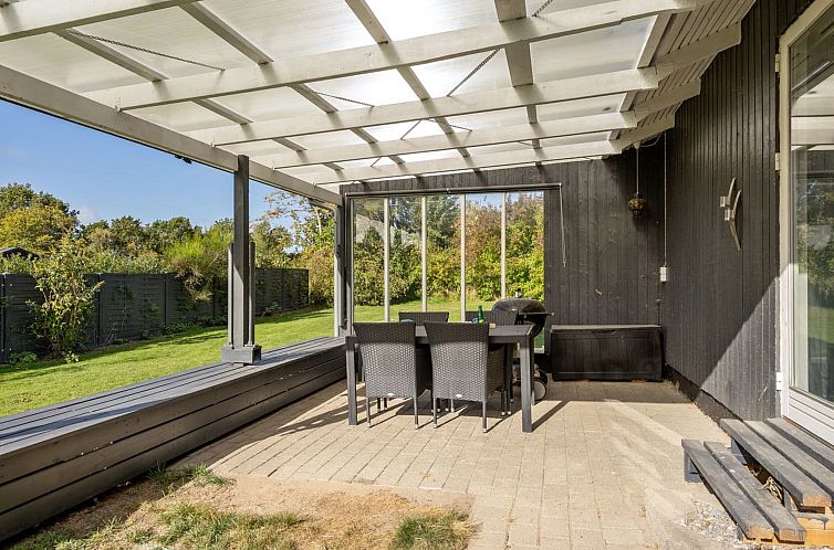 Vakantiehuis "Ilene" - 1km from the sea