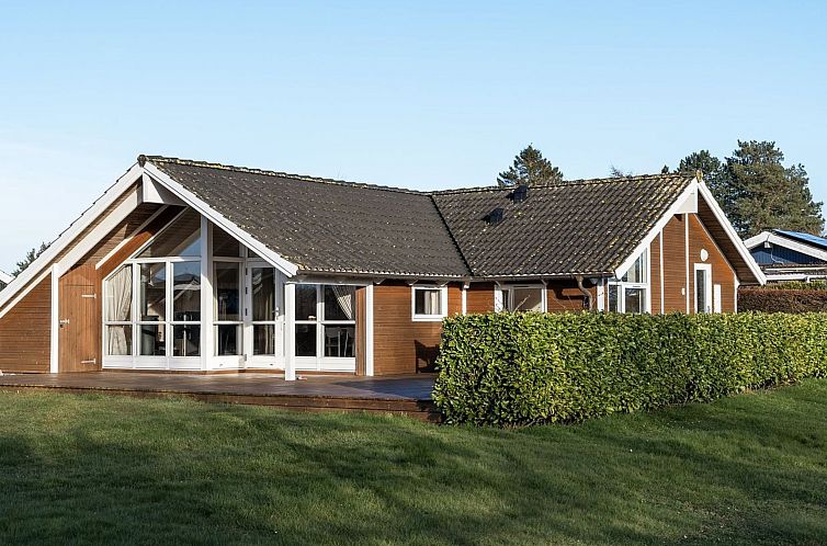 Vakantiehuis "Nicolaus" - 1.3km from the sea