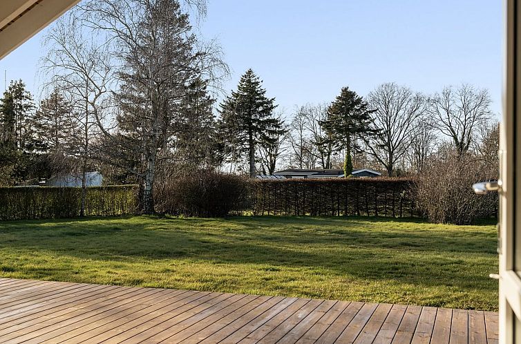 Vakantiehuis "Nicolaus" - 1.3km from the sea