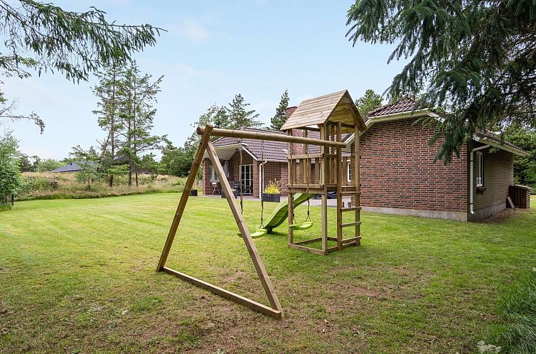 Vakantiehuis "Hjalmsvider" - 1km from the sea