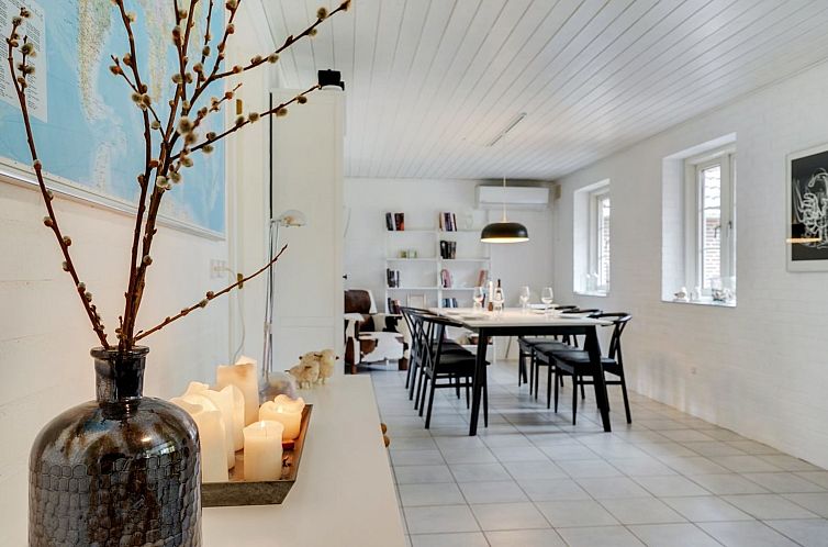 Vakantiehuis "Hjalmsvider" - 1km from the sea