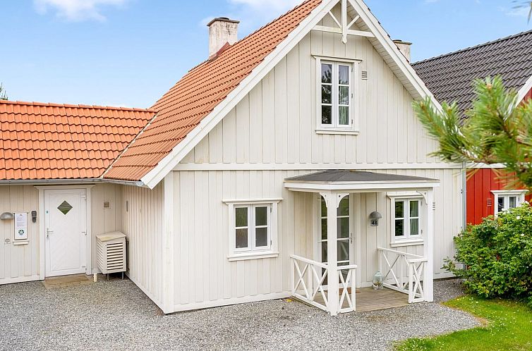 Vakantiehuis "Bratko" - 800m from the sea