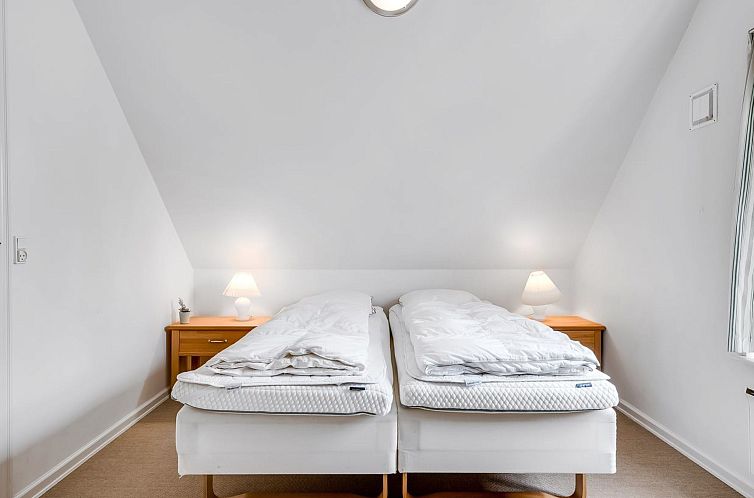 Vakantiehuis "Bratko" - 800m from the sea