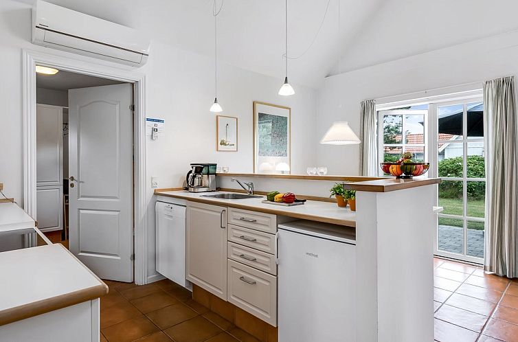 Vakantiehuis "Bratko" - 800m from the sea