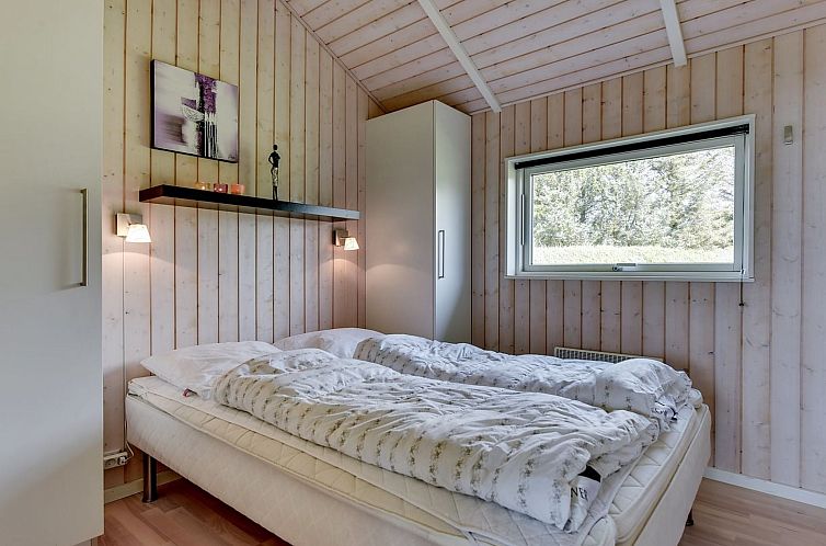 Vakantiehuis "Domna" - 800m from the sea