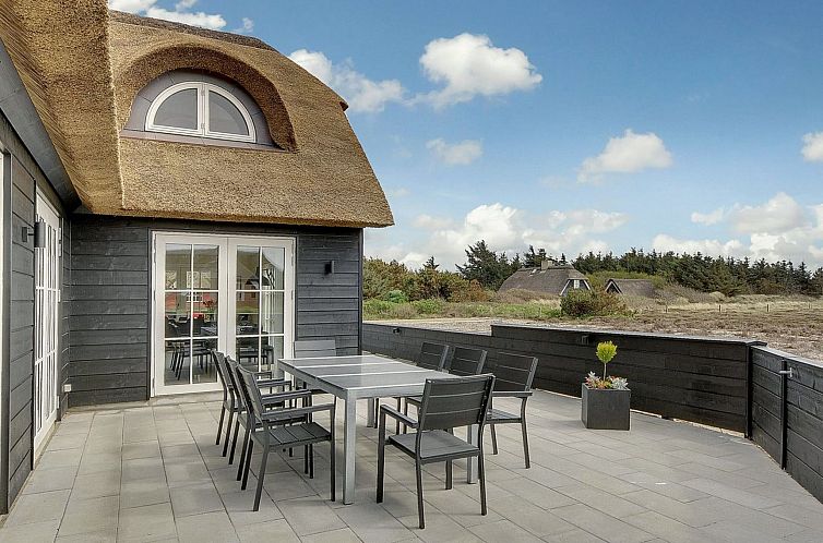 Vakantiehuis "Dorte" - 200m from the sea