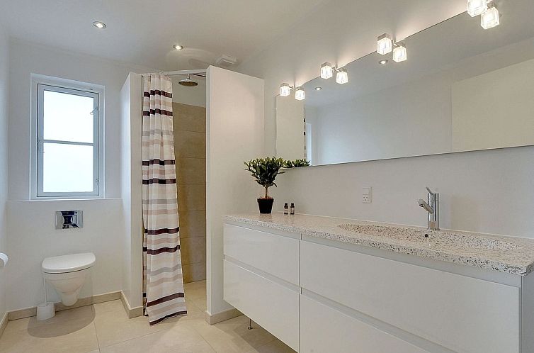 Vakantiehuis "Dorte" - 200m from the sea