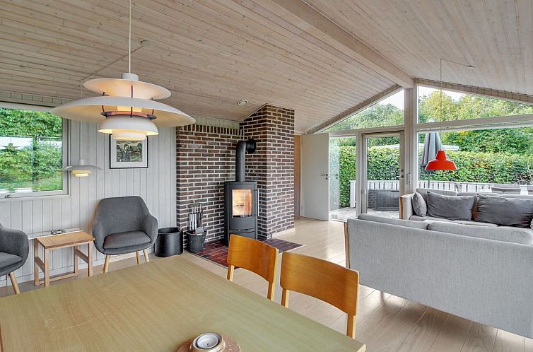 Vakantiehuis "Ludewiga" - 350m from the sea