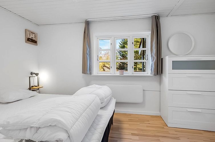 Vakantiehuis "Senija" - 6.5km from the sea